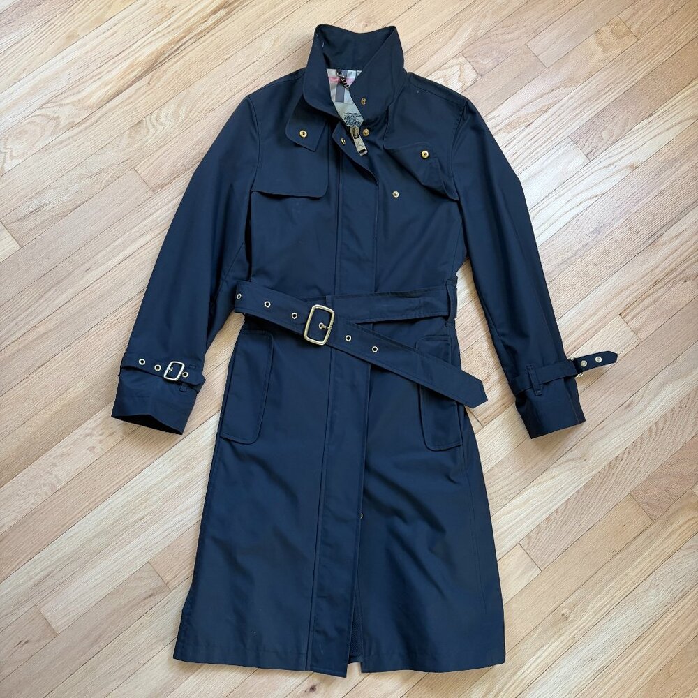 Windbreaker/Raincoat